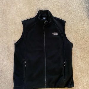 Men’s North face fleece vest